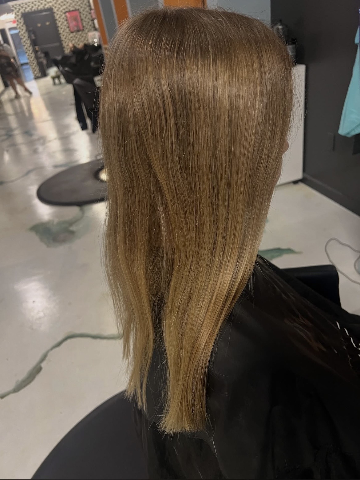 Hair before a Salon31 appointment